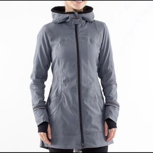 Lululemon Apres Run Anorak Grey Hooded Jacket Sz 4